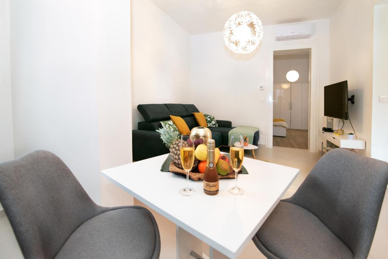 Four Modern Apartment's At Antique Villa, Castropola 8, Pula, Center Apartmán *