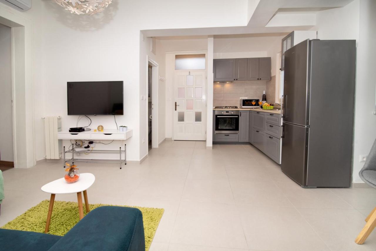 Four Modern Apartment's At Antique Villa, Castropola 8, Pula, Center Apartmán *