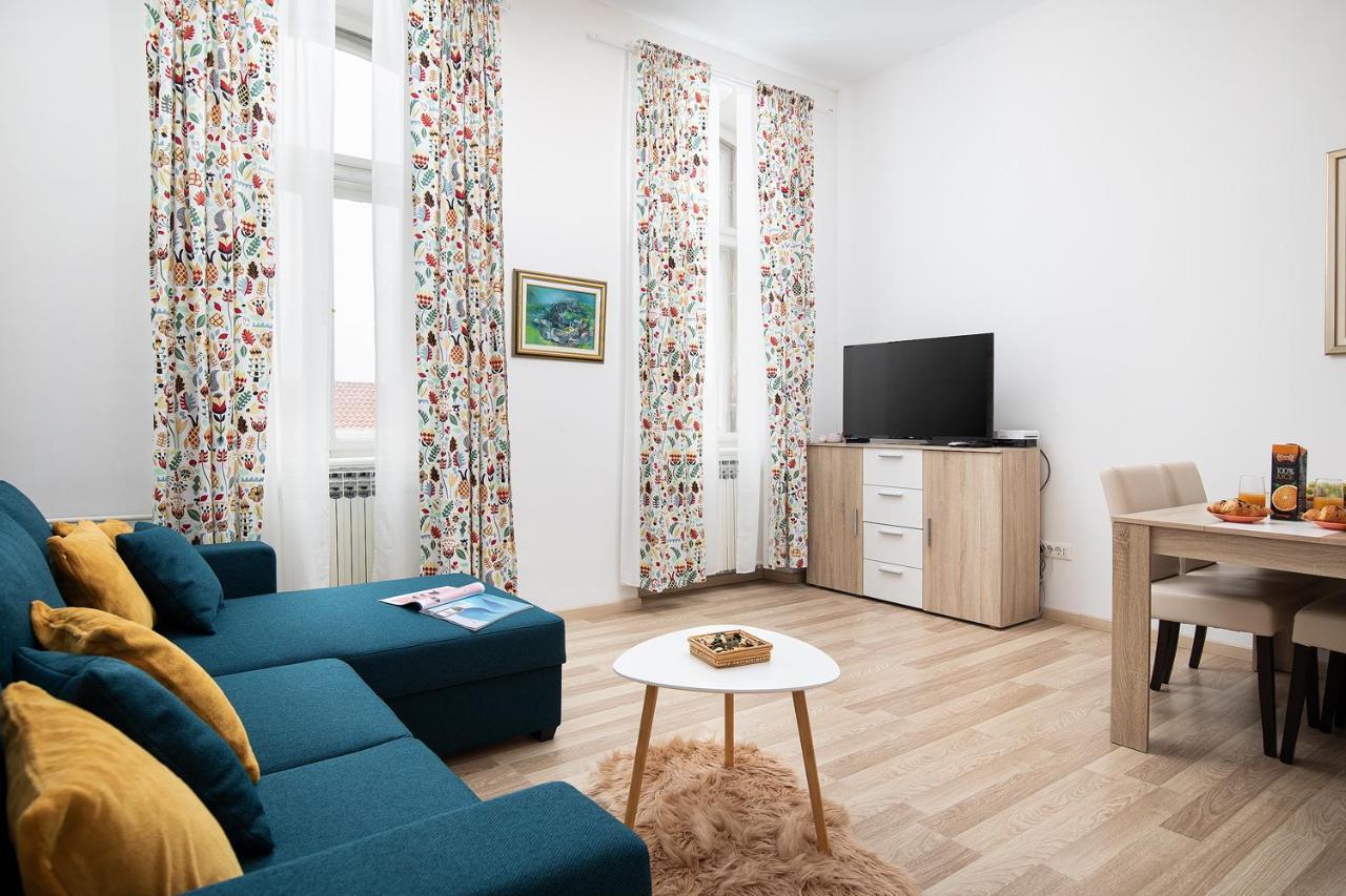 Four Modern Apartment's At Antique Villa, Castropola 8, Pula, Center Apartmán *