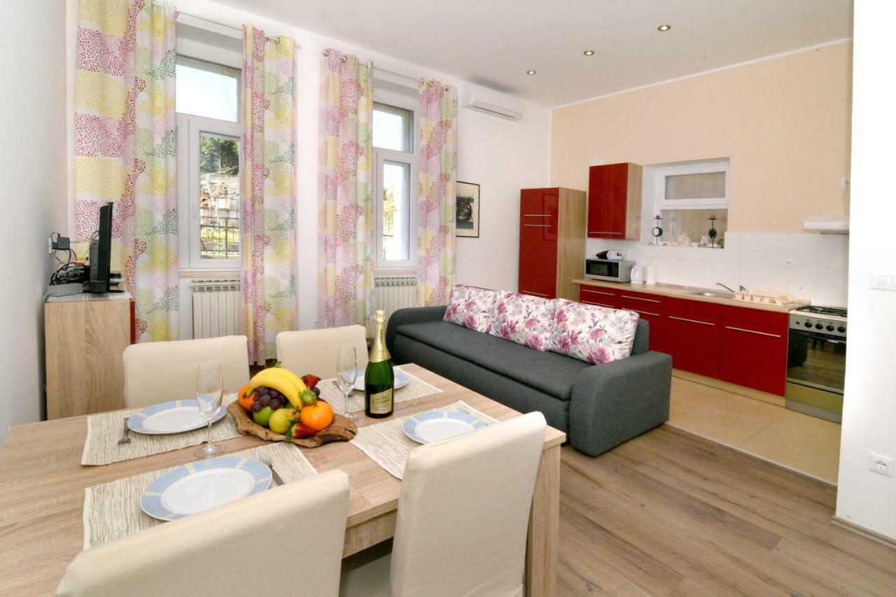 Four Modern Apartment's At Antique Villa, Castropola 8, Pula, Center * Pula