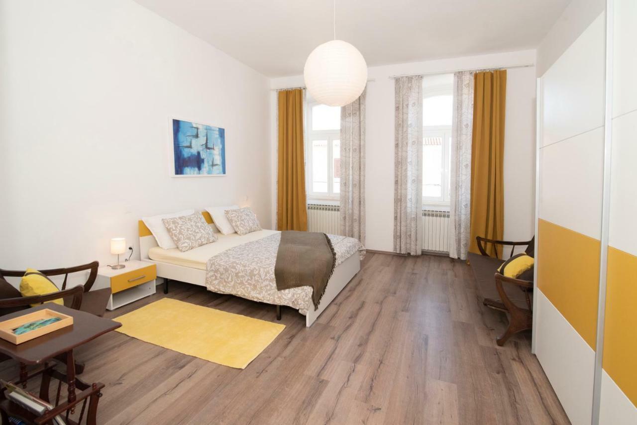 Four Modern Apartment's At Antique Villa, Castropola 8, Pula, Center *