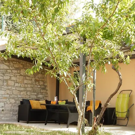 Four Modern Apartment'S At Antique Villa, Castropola 8, Pula, City Center Exterior photo