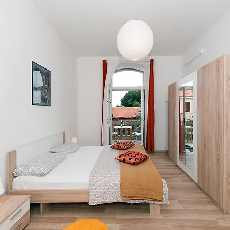 Four Modern Apartment'S At Antique Villa, Castropola 8, Pula, City Center Room photo
