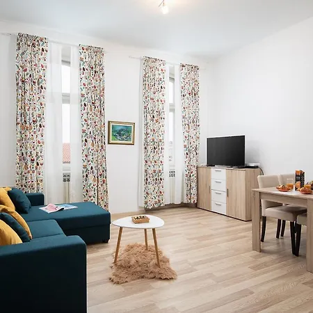 Four Modern Apartment'S At Antique Villa, Castropola 8, Pula, City Center Exterior photo