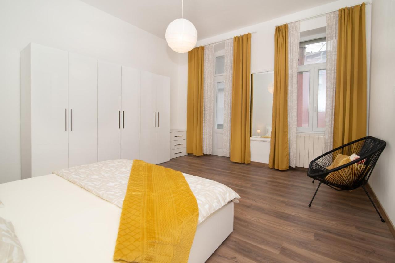 Four Modern Apartment'S At Antique Villa, Castropola 8, Pula, City Center